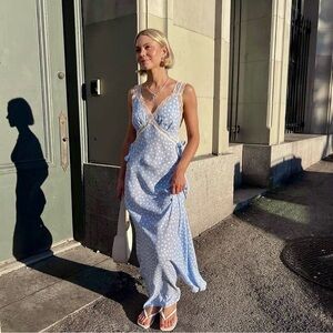 Rumored Dolly Midi Dress